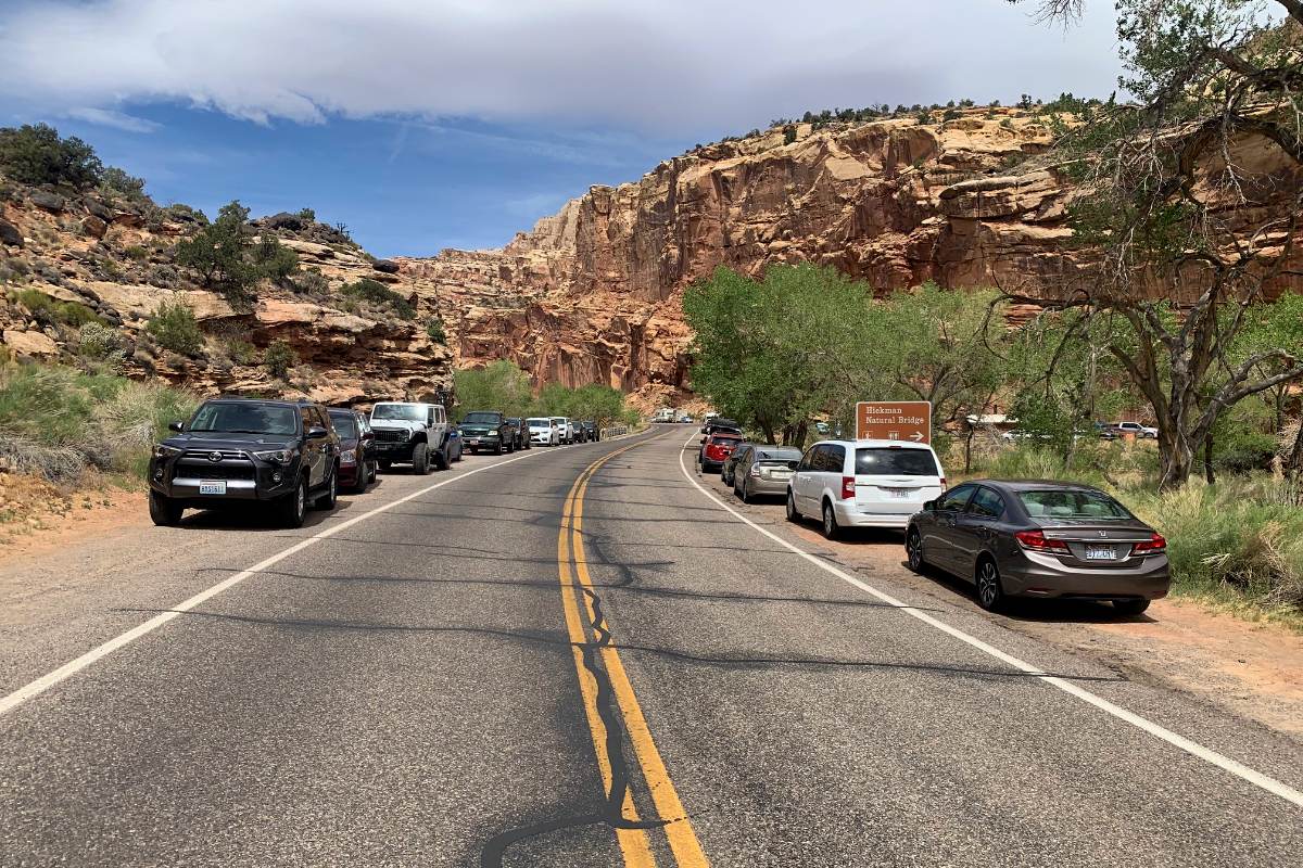 Highway 24 im Capitol Reef National Park